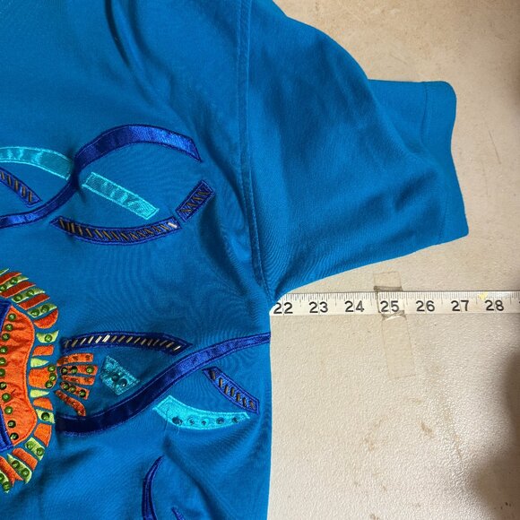 Victoria Harbour Vintage XL Blue T-Shirt Embroidered Sequin Fish Ocean Tropical - Picture 8 of 9